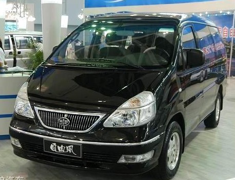 MPV新势力 试驾一汽自由风MPV - 巴渝车网
